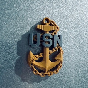 Navy Chief Anchor magnet.
