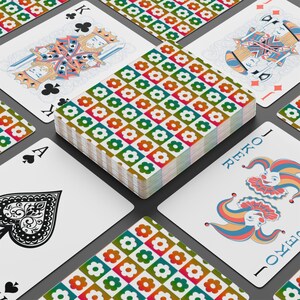 Naipes / Flores maravillosas (arcoíris primario) / Lindos juegos de vacaciones familiares, ambiente playero, póquer, flores, rummy, go fish, solitario, joker, floral