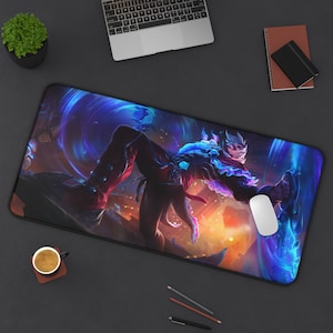 LoL Gamer Gaming Mouse Pad - Custom Mouse Pad - Gaming Desk Pad - Gamer Desk Mat - Draven Desk Mat  - Ilusion Desk Mat  31" × 15.5"
