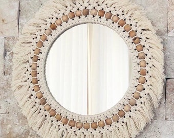 Grote macraméspiegel, bohokunst aan de muur, kralen met macraméspiegel, macramémuurhanger, decor kinderkamer, woonkamerdecor, kunst aan de muur kinderkamer