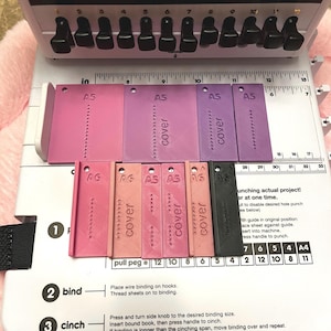 Spacers for the cinch. Topitos para la cinch, tools for planners, journal. Designed to help align and punch holes accurately.