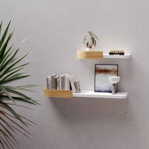 Estante de madera suspendido en la pared – estanterías modernas en blanco, nogal y roble. estante curvo de diseño, librería flotante.