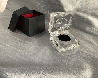 Small ring box made of acrylic glass, 80s