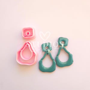 Conjunto de brincos pendentes geométricos em argila polimérica sem furos "Amélie" da Sylhouette Studios