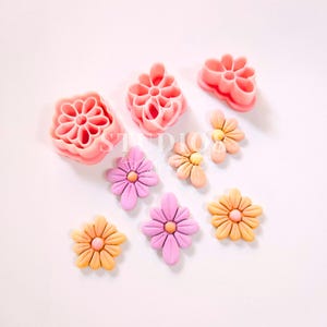 Dainty Daisies Polymer Clay Cutters: Floral Clay Tools