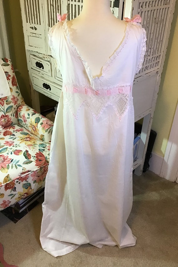 Vintage White Cotton Lace Nightgown - image 6