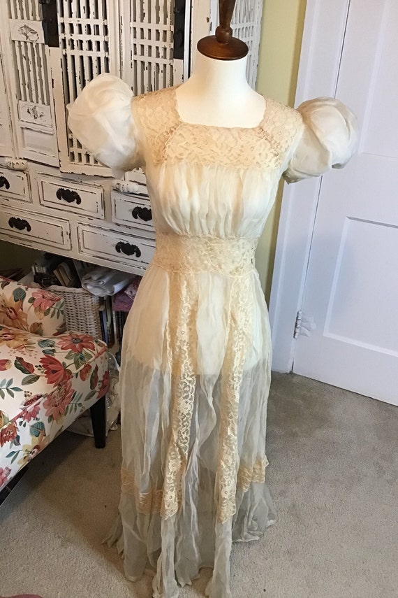 Vintage Cream-colored Silk Chiffon Gown - image 1