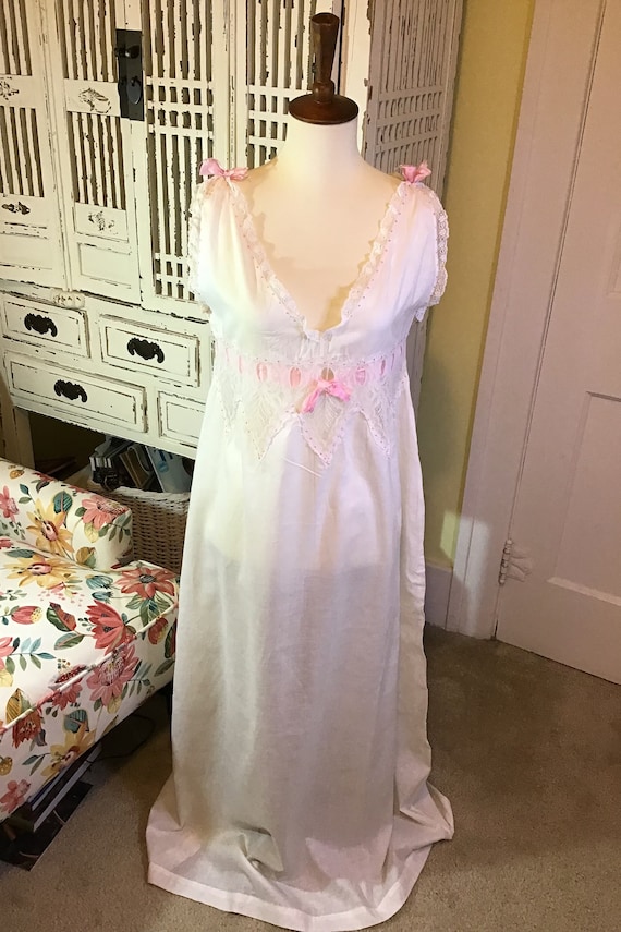 Vintage White Cotton Lace Nightgown - image 9