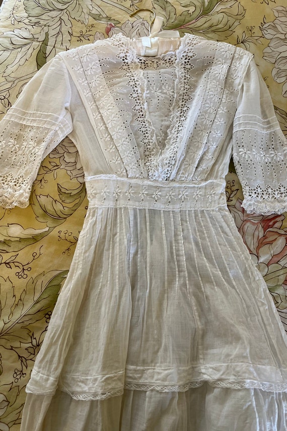 Vintage Victorian Dress - image 8