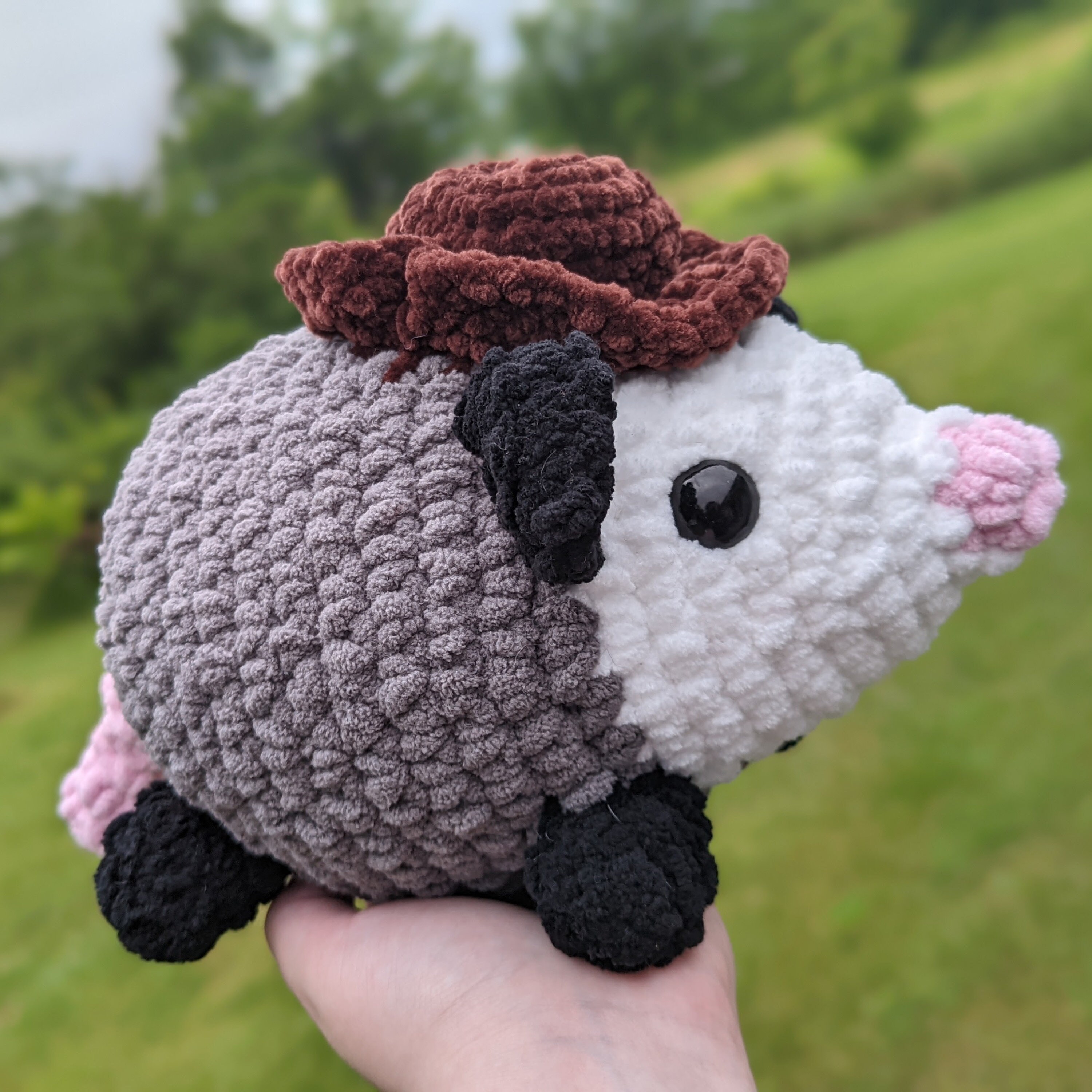 crochet a plushie