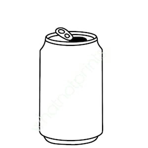 Può includere: Un disegno a tratto nero e bianco di una lattina di soda aperta. La lattina è cilindrica con la parte superiore e inferiore arrotondate. L'anello è visibile e la lattina è vuota.