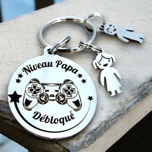 Porte Clé personnalisé Manette de Jeu "Niveau Papa Débloqué" - Cadeau de Naissance pour Nouveau Papa Geek