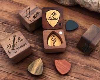 Boite et Médiator en Bois Personnalisé - Cadeau pour Guitariste - Gravure Personnalisée - Médiators Personnalisés