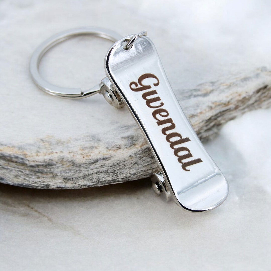Personalized Skateboard Keychain With First Name, Gift Idea for Skater ...