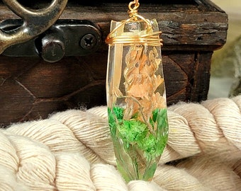 Pingente de resina enrolado em fio de ouro, colar de cristal de flor real, joias com motivo de primavera, pingente de flor artesanal elegante, arte de folhagem seca
