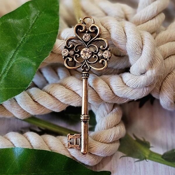 Golden Key Necklace, Elegant Rhinestone Pendant, Victorian Era Inspired, Vintage Themed Design, Antique Look Charm, Romantic Gift, Steampunk
