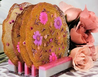 Porta-copos de margaridas prensados, margaridas naturalmente preservadas, conjunto de porta-copos com suporte, decoração de mesa floral, feito exclusivamente à mão, presente ecológico