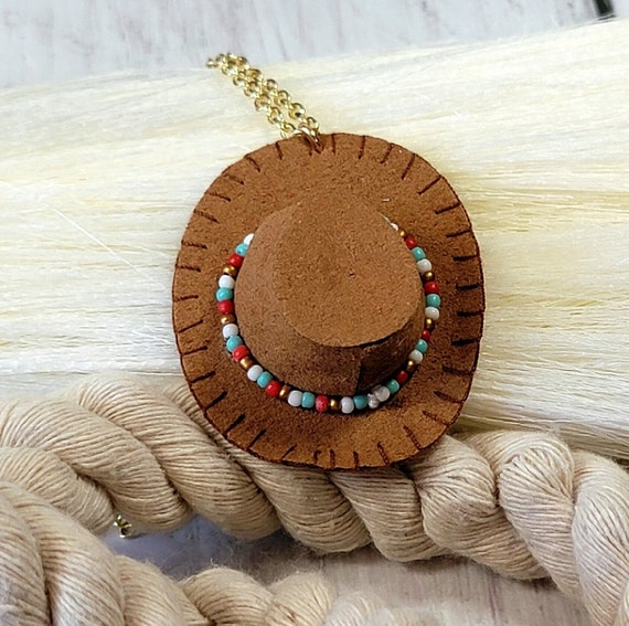 Rugged Style Cowboy Hat Necklace, Western Flair Accessory, Handmade Rodeo Fashion, Rustic Chic, Jewelry, Wild West Theme, Unisex Pendant - Etsy