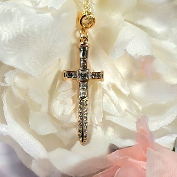 Collana Stile Bohemien Con Croce Collana Croce Placcata Oro 18KT Con Catenina Acciaio Inox - Gioiello Unisex Vintage E Artigianale Collana Uomo Donna Cristiana