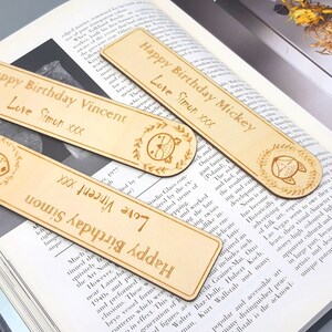 Personalised gift for Children, Wooden Children's bookmarks, gift for pets lovers, book lovers gift, any name engraved, World Book Day gift