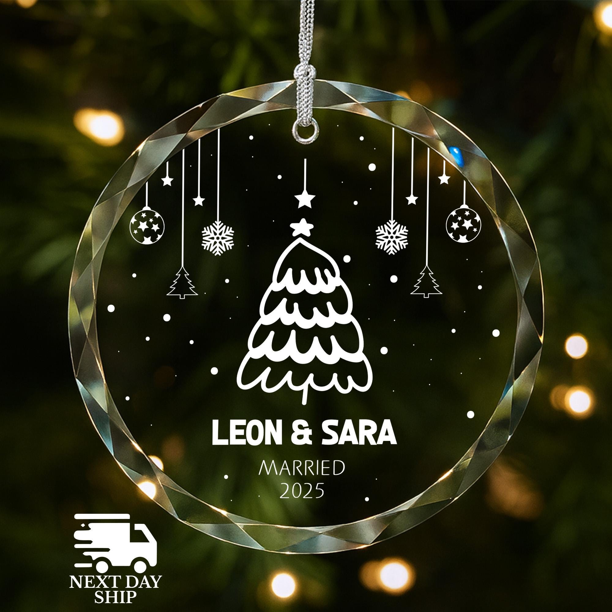 Cute Married Ornament, Couple Name Ornaments, Married 2025 Ornament, Newlywed Personalized Keepsake, Christmas Tree Hanging Ornament Decor
