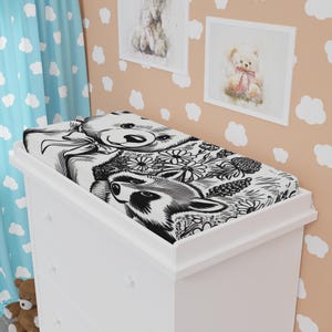 Cute Animal Print Baby Changing Pad Cover, Nursery Decor, Baby Shower Gift, Raccoon Bear Bedding, Soft Cotton Fabric