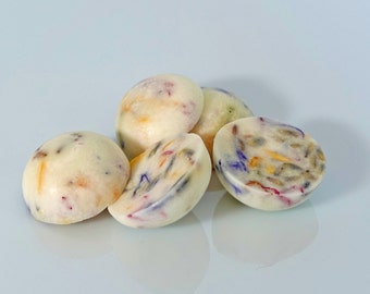 Eco-Friendly Summer Garden Soy Wax Melts - Botanical and Floral scent - Uplifting and relaxing