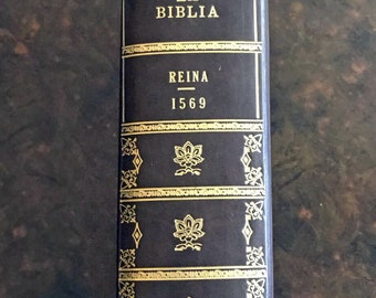 1569 First Complete Bible in Spanish La Biblia del Oso Reina - The Bear Bible