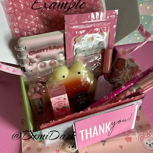 Conjuntos/bolsas de papelaria Mystery Cutesy