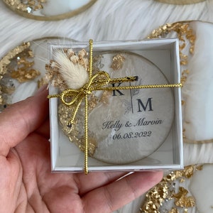 Personalized Epoxy Magnet Wedding Favor: Custom Party Decoration