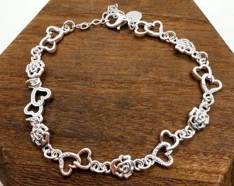 Sterling Silver 925 Heart Bracelet - Link Adjustable Bracelet: Perfect Gift for Her Celebrate Friendship Bracelet Double Hearts and Flowers