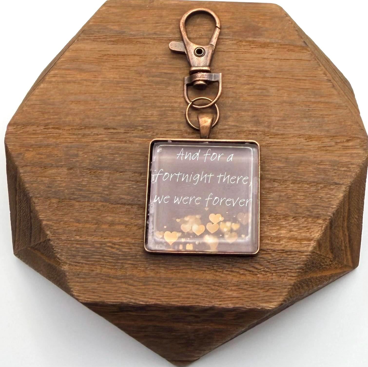 Fortnight keychain - Etsy 日本