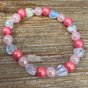 Iridescent Heart Bracelet: Shimmery Pink Beaded Stretch Stack