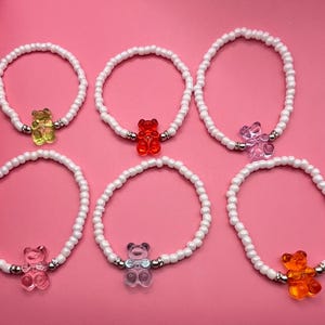 Handmade Gummy Bear Charm Iridescent 4mm Beaded Charm Bracelets Pink Blue Orange Purple Red Green Gummy Bear Beaded Bracelets Kids Bracelet
