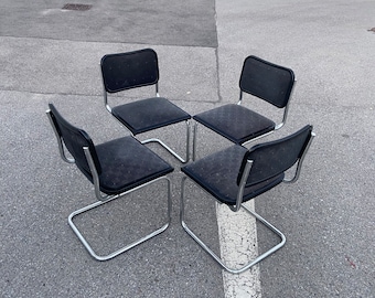 Set of 4 Marcel Breuer Cesca cantilever black  Chairs, 1980s