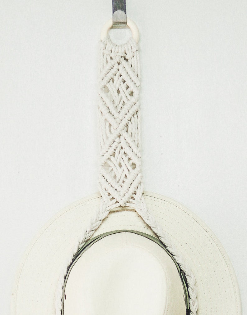 PDF Pattern Macrame Hat Hanger Delilah, Hat Holder, DIY Macrame, Step-by-step Instructions, Knots Guide, Beginner Friendly, Fun Home Decor image 4