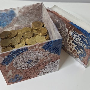 Transformers Allspark Cube stock box with Stand , Handpainted, Gift for Him and Her, Movie fans