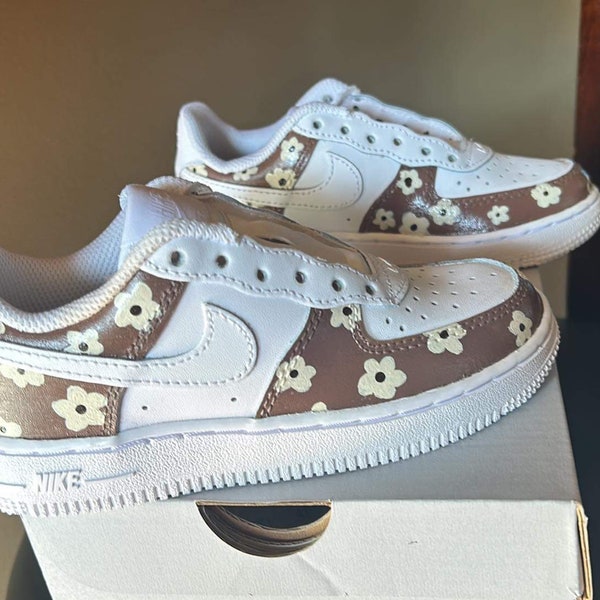 Custom Floral Nike Air Force 1, HandPainted Floral Custom Nike AF1 Sneakers, The Nike Air Force 1 Customize AF1s Gift