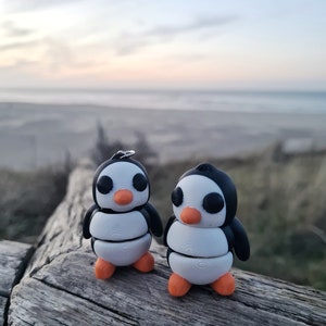 Penguin Keychain, Flexi Penguin, Penguin Keychain Gift For Girls, Keyring Mini Penguin, Penguin keyrings, Cute Penguin Keychain