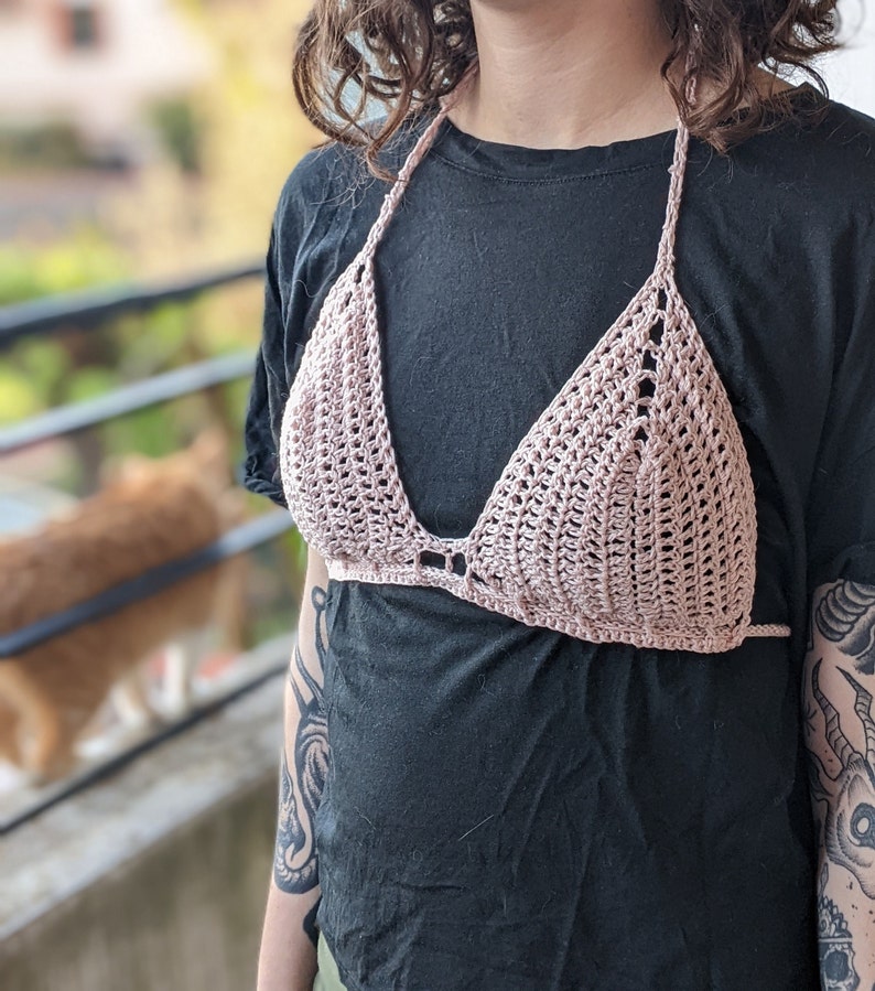 Haut de maillot de bain en crochet rose clair, soutien-gorge en crochet fait main rose pâle, brassière bralette tricot image 1