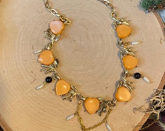 Aphrodite Epitymbidia 16" Vintage Necklace