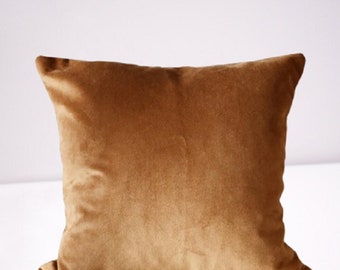 Housse de coussin en cuir suédé Noor | Housse de coussin carrée en daim doux GOLDEN TAN | Couvre-lit décoratif pour le salon et la chambre à coucher - Tan Brown