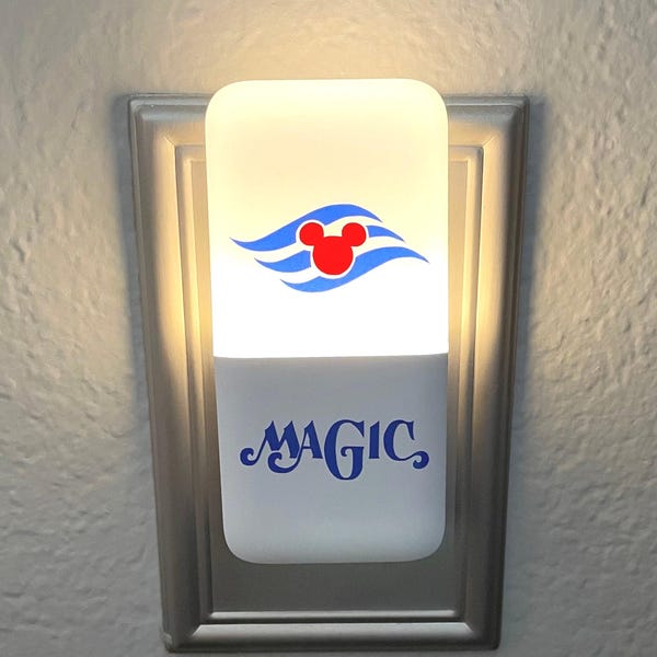 Disney Cruise Line Magic night light, fish extender,keepsake