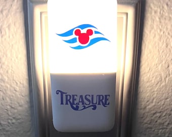 Disney Cruise Treasure night light, fish extender, party favor