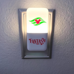 Disney cruise line Christmas night light, fish extender, party favor