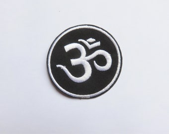 round embroidered iron-on patch, OM, ॐ, Sanskrit syllable, 2 models