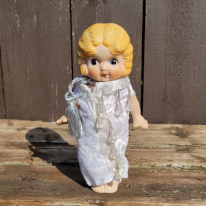 Vintage biscuitporselein &quot;Frozen Charlotte&quot;, jaren 1920 Flapper Girl, blond vingergolfhaar, blauwe ogen, gemaakt in Japan, poppenliefhebber, verzamelobject