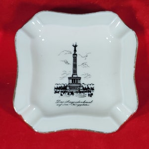 Vintage Berlin Germany Souvenir Ashtray, Victory Column, Monument to 3 Wars, Victoria Roman Goddess on Top, Nickname &quot;Golden Elsie&quot;, 1970s
