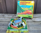 Vintage Louis Marx Co quot Honeymoon Express quot , Linemar Wind Up Mechanical Tin Train with Cottage, Made in Japan, Original Box, Tin Lithograph