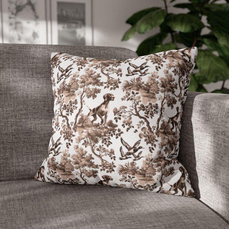 German Shorhaired Pointer Dog Pillow Cover for GSP Mom Decorative Accent Throw Pillow Dog Lover Decor or New Puppy Housewarming Gift